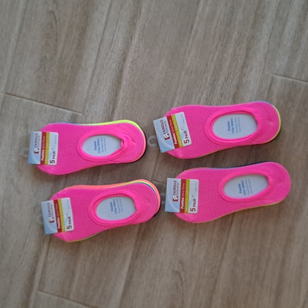 NWT footies